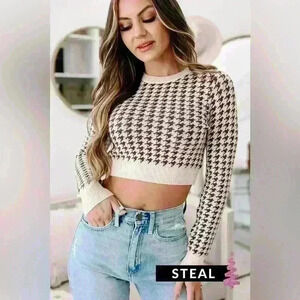 Holiday Steal- Anything You Say Houndstooth Sweater (Pink/Brown) size S